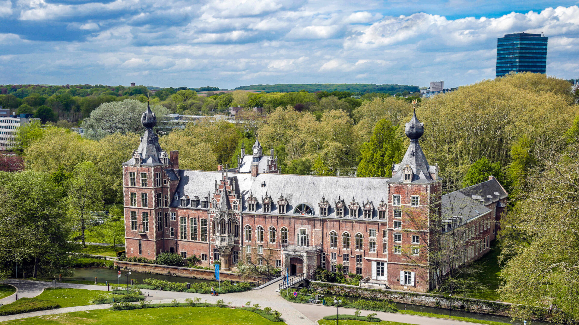 KU Leuven (Katholieke Universiteit Leuven)