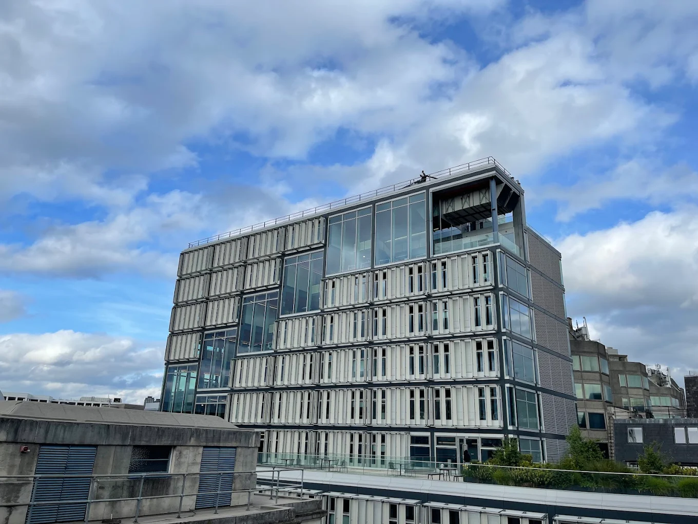 The London School of Economics and Political Science (LSE)